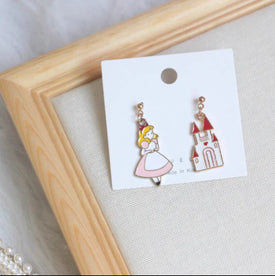 Girl Nad Castle Un-match Earring